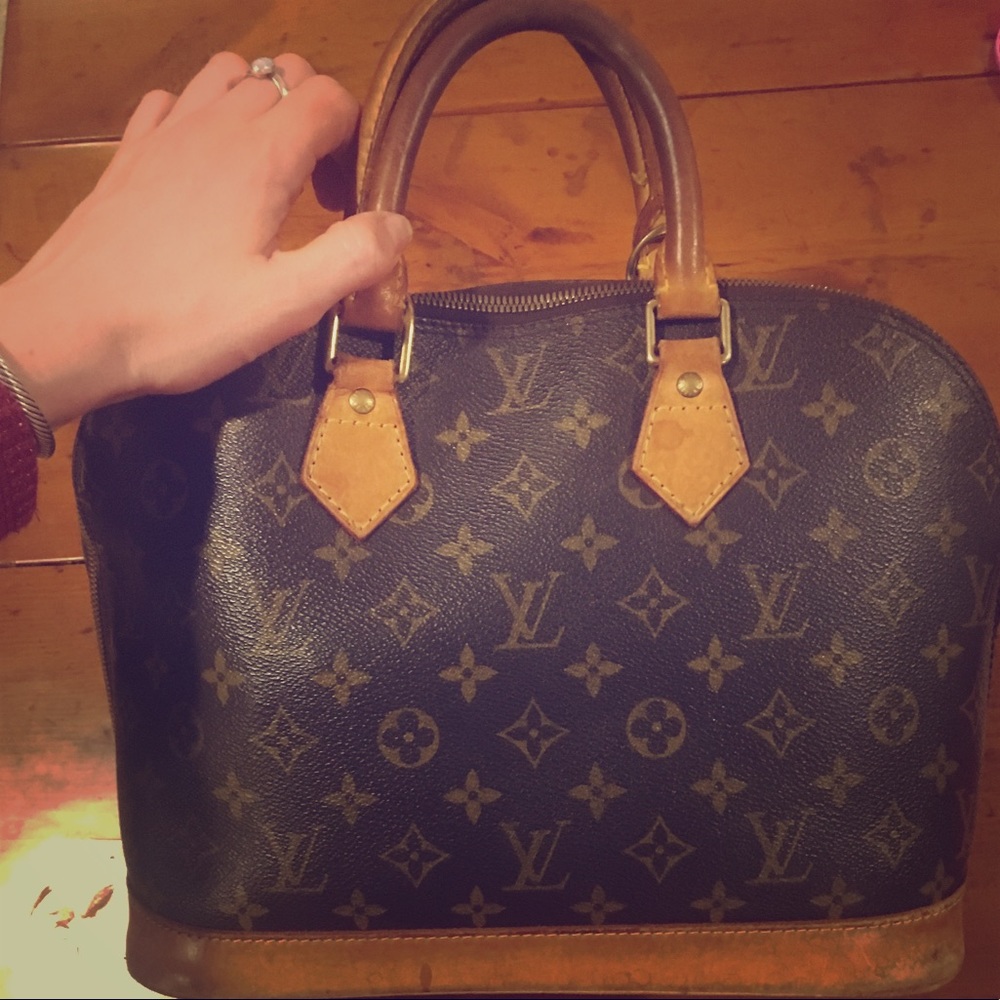 Louis Vuitton Monogram leather Canvas Bag